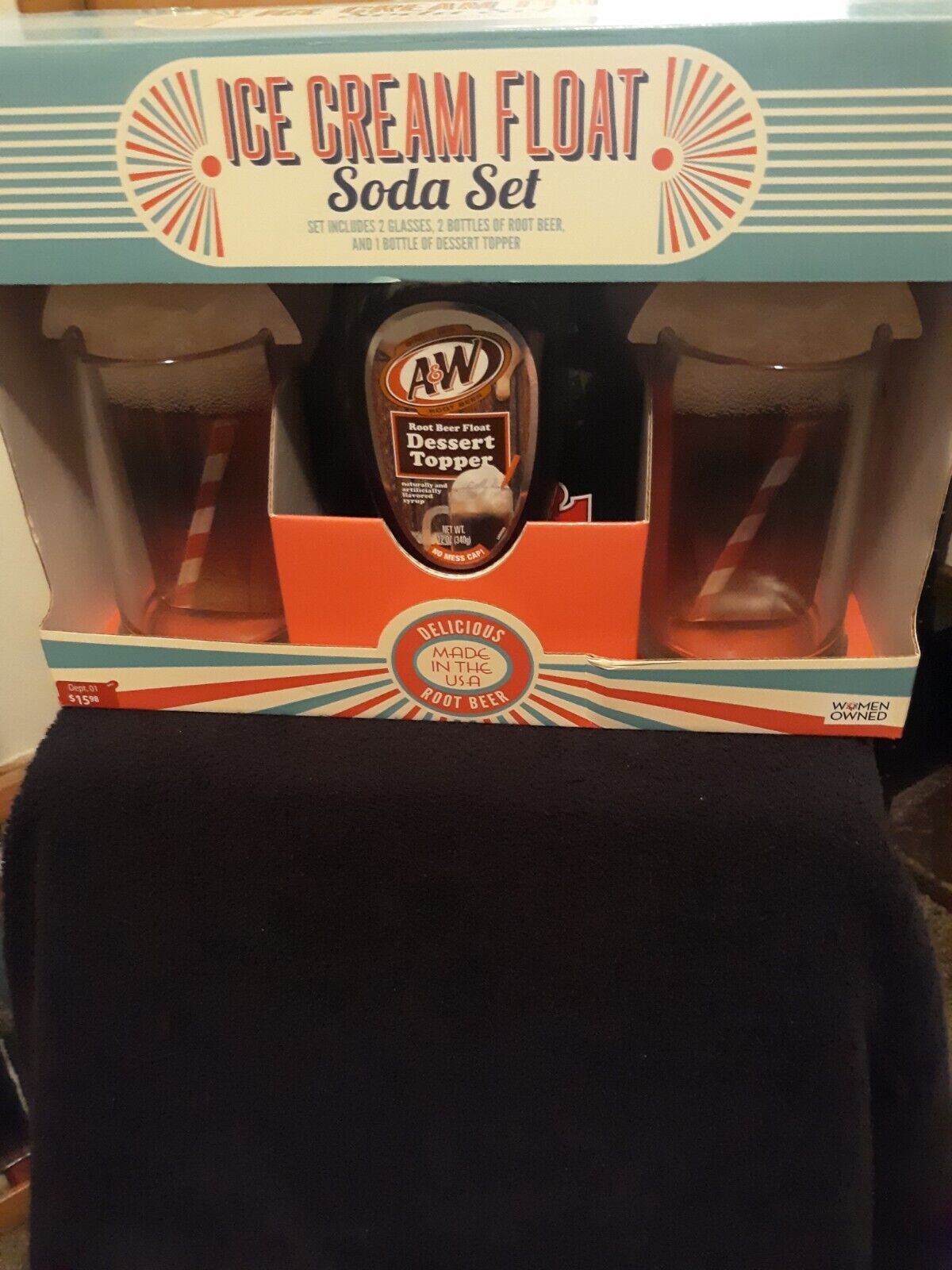 A&W Root Beer Ice Cream Float Soda 5-Piece Gift Set