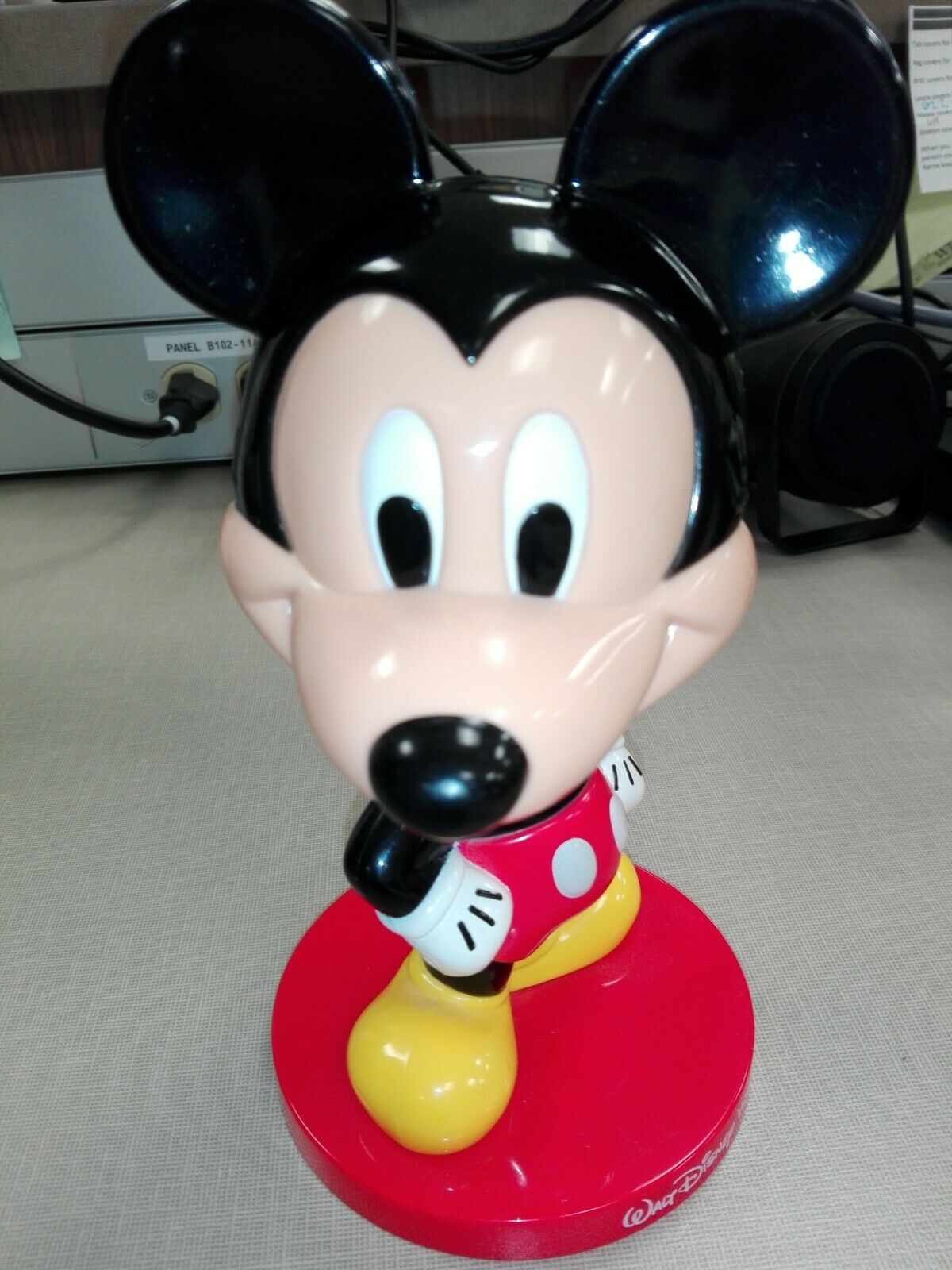 Walt Disney World Mickey Mouse Bobble Head New 2002 Collector's Item