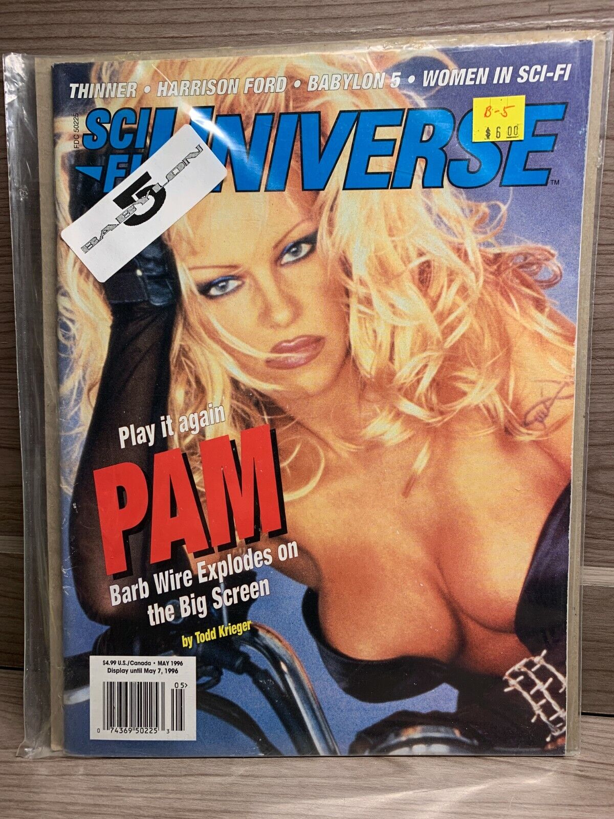 Sci-Fi Universe Magazine in Plastic Pamela Anderson Lee Barbed Wire May 1996